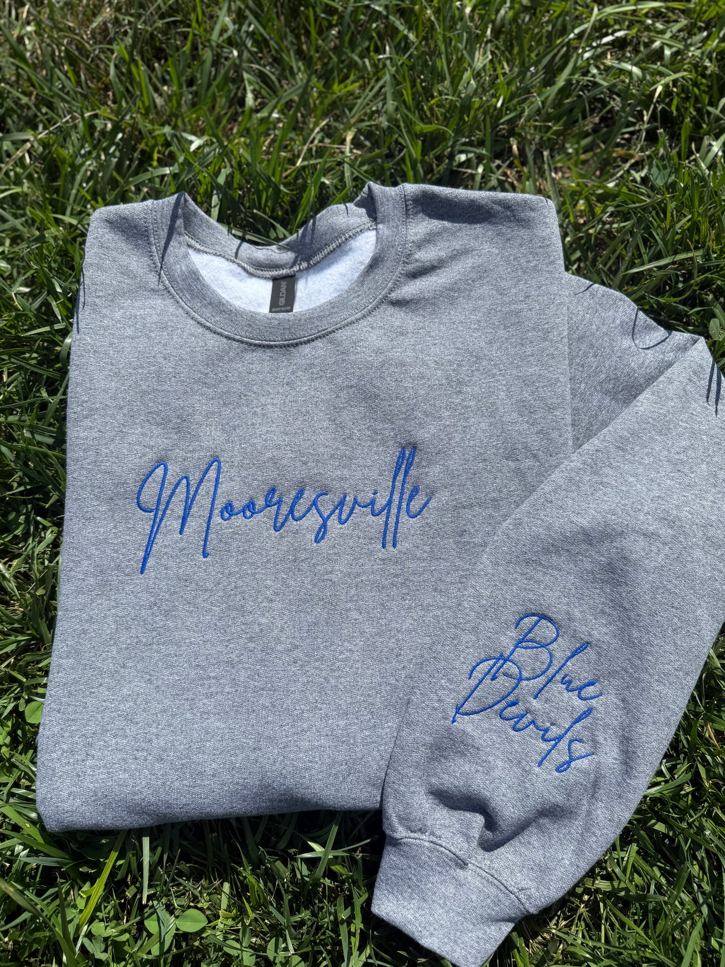 FRONT/SLEEVE SWEATSHIRT-PREORDER
